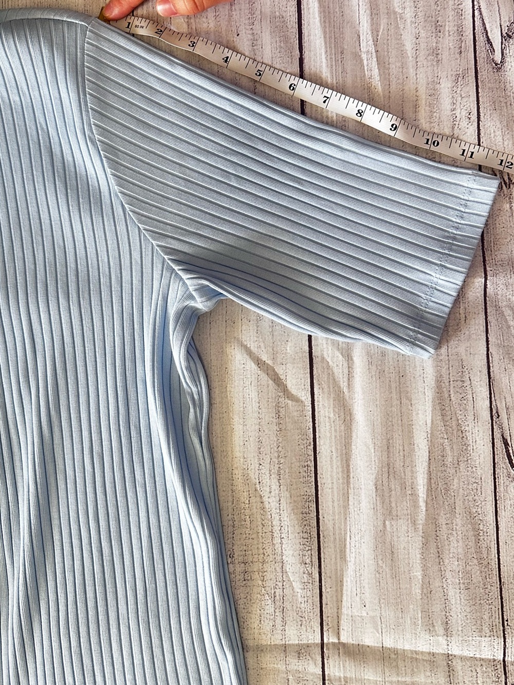 Old Navy Pale Blue Ribbed Button Top - Picture 3 of 4